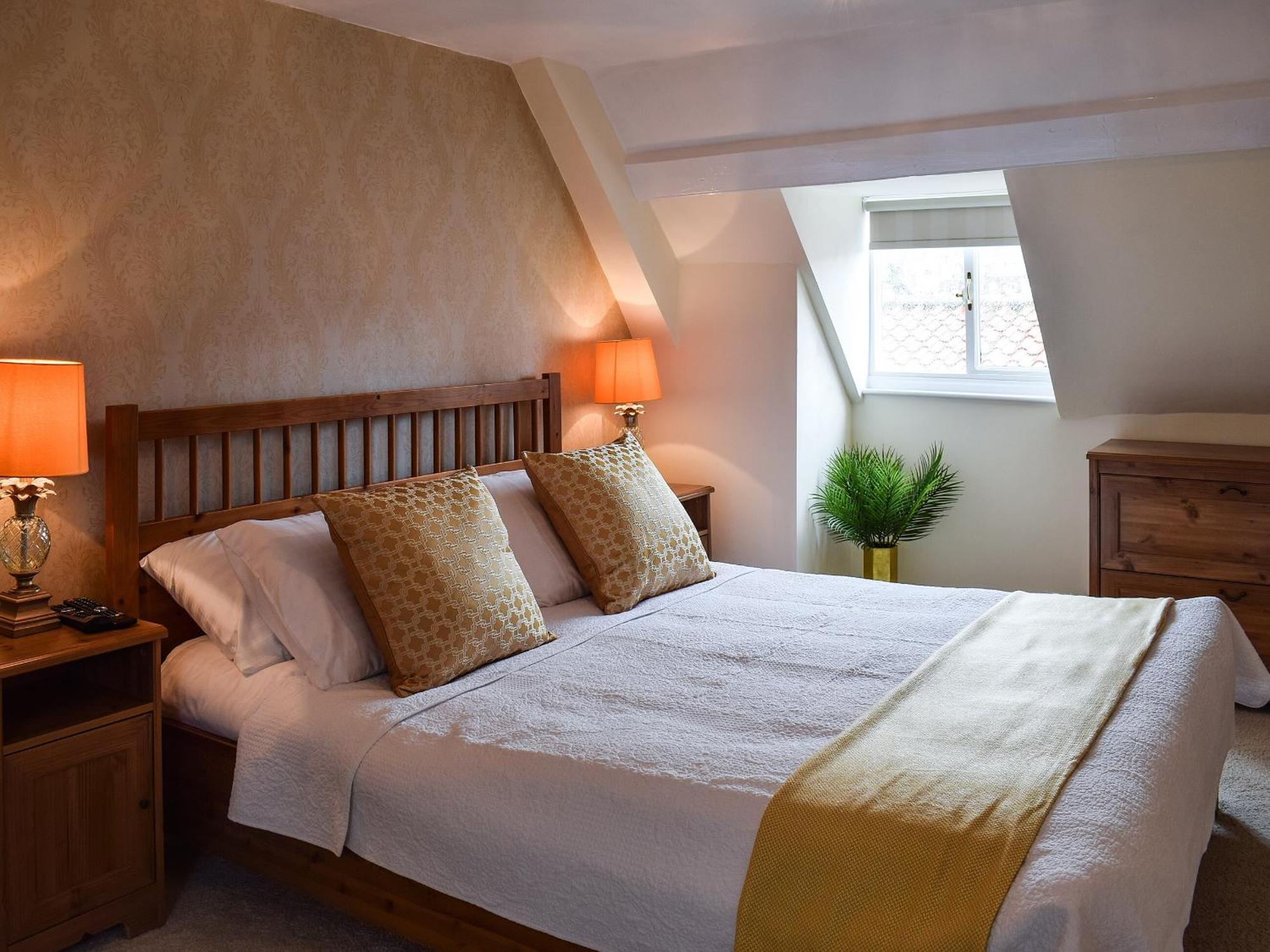 Honeyz Hideaway Villa Whitby Dış mekan fotoğraf